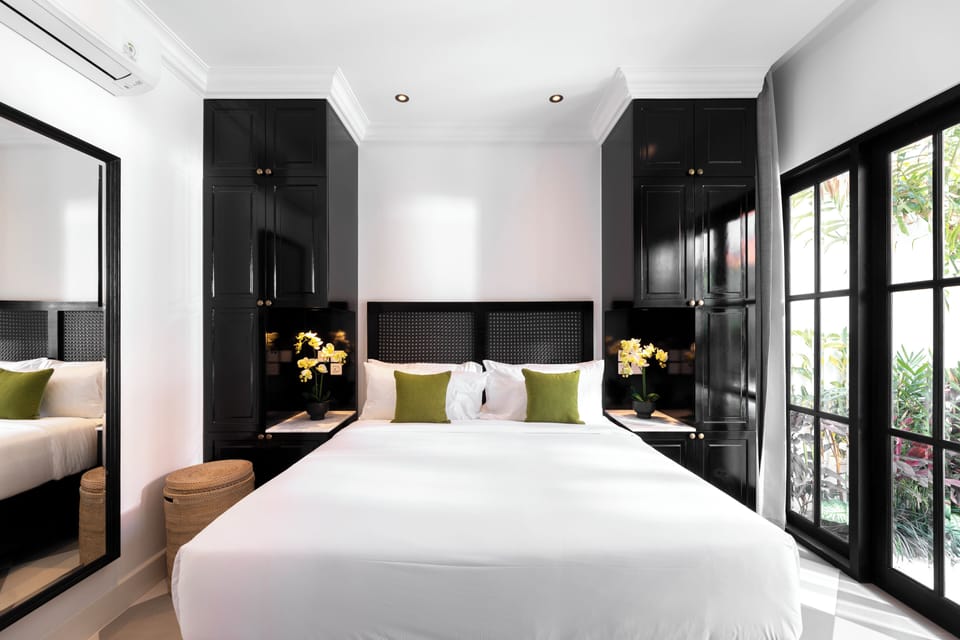 Design Villa | 2 bedrooms, in-room safe, desk, iron/ironing board