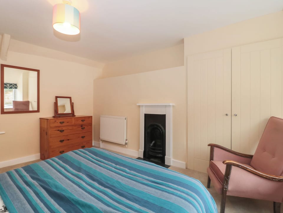 Holly Cottage Cottage in South Somerset District