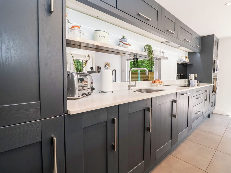Fridge, dishwasher, electric kettle, toaster