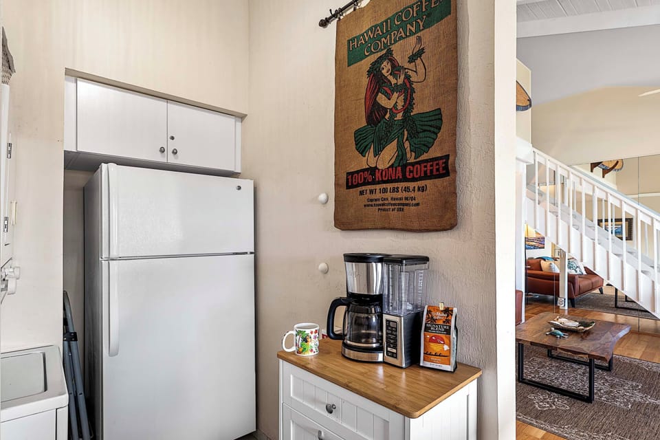 Start each morning with freshly brewed Kona coffee from the dedicated coffee station, thoughtfully equipped for relaxed island mornings.