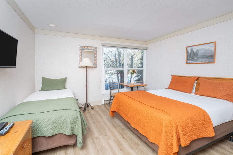 Room, 1 Bedroom | 1 bedroom, free WiFi
