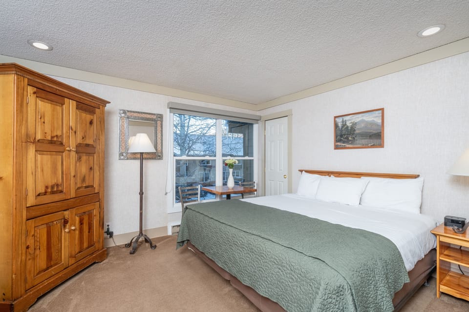 Room, 1 Bedroom | 1 bedroom, free WiFi