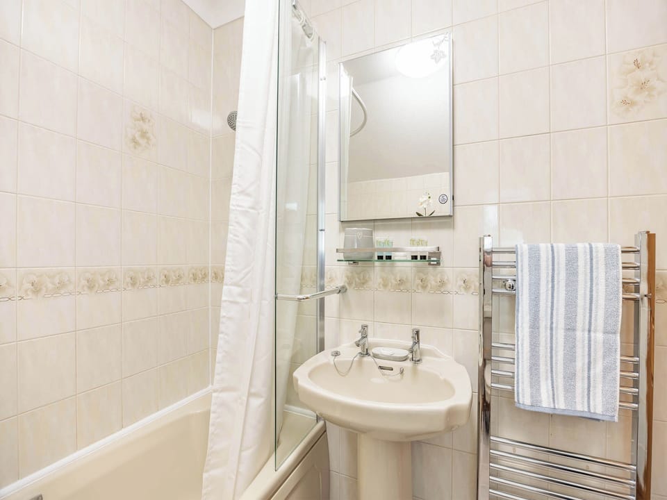Bathroom | The Granary, Tetford, near Horncastle