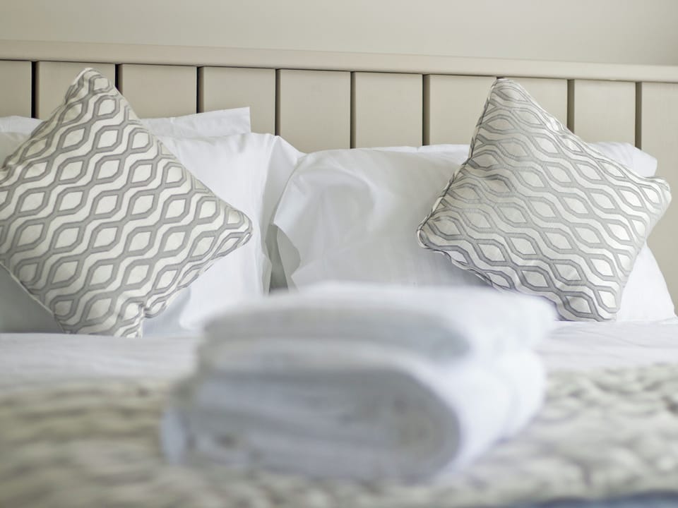 Typical interior | Roseberry View Lodge Retreat, Great Ayton, near Stokesley