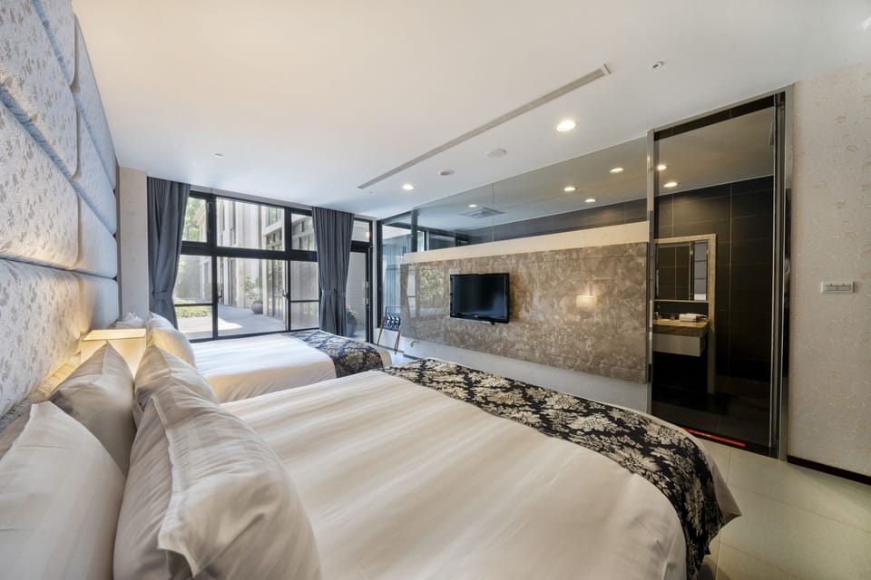 Winter Love - Quadruple Room | Premium bedding, down comforters, in-room safe, desk