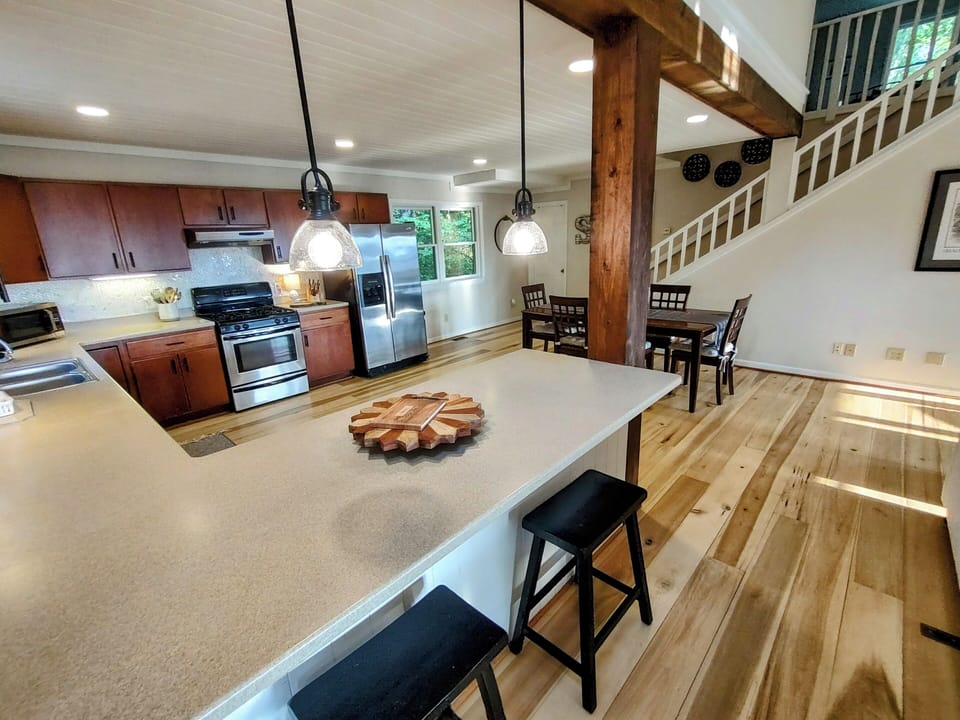 Kitchen and dining area