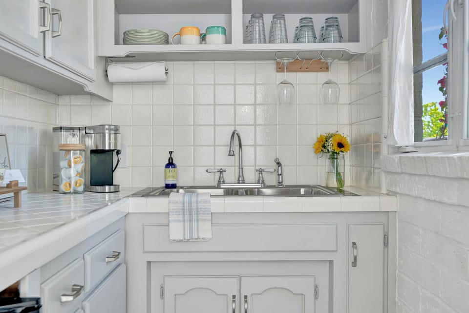 Perfect little kitchenette space