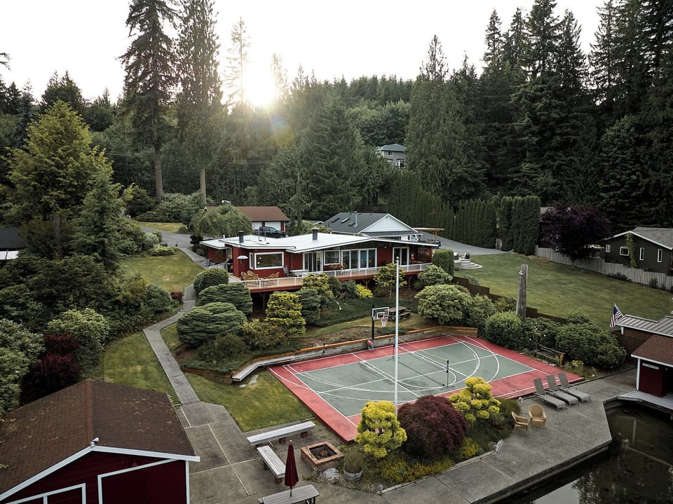 Sport court
