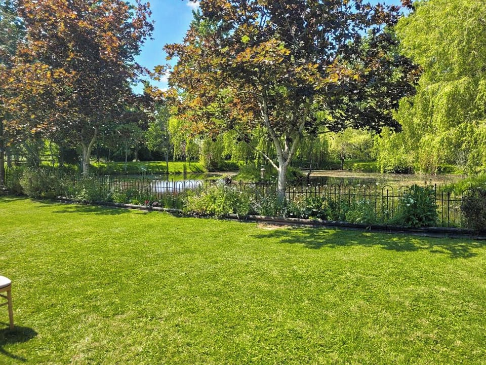 Garden | The Hive - Hive Lodges, Plaistow, near Petworth