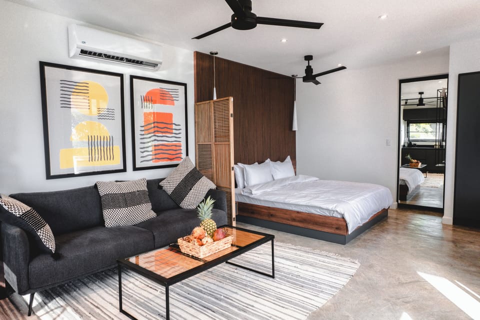 Luxury Villa | 1 bedroom, free cribs/infant beds, free rollaway beds, free WiFi