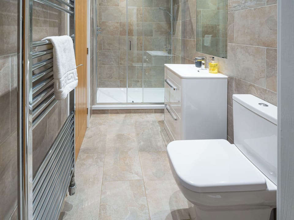Bathroom | Blue Horizon - Crows Nest, Mortehoe, near Woolacombe