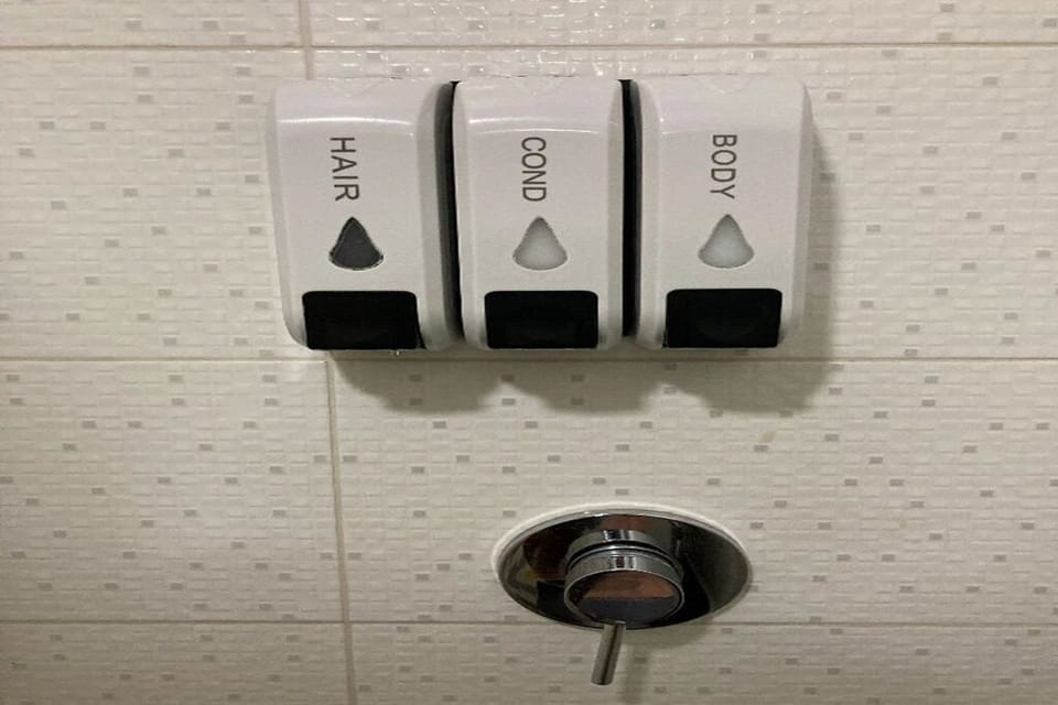 Toilet,Shower