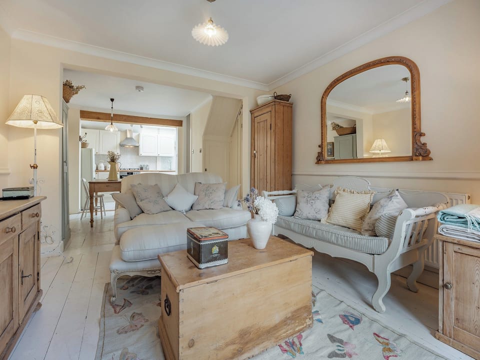 Living room view from the bay window. | Greenfield Cottage 1866, Worthing