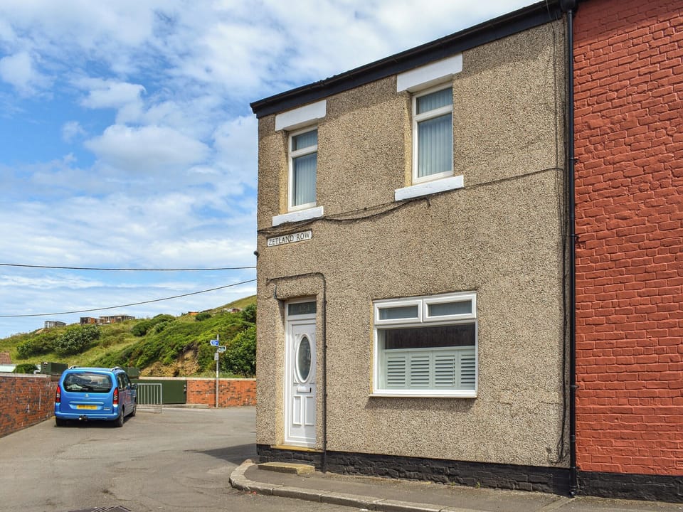 Exterior | Beachcomber Cottage, Skinningrove, near Saltburn-by-the-Sea