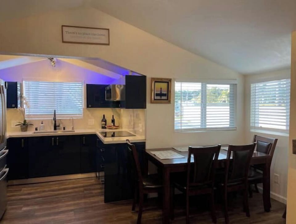 Kitchen Recently remodeled