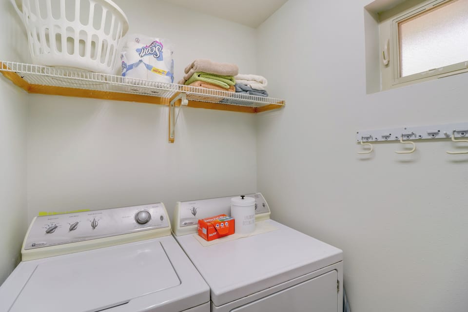 Washer & Dryer