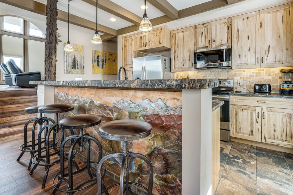 Kitchen | Lower Level
