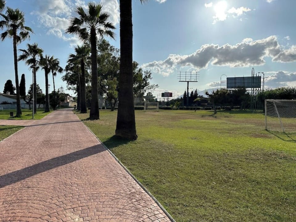 Sport court