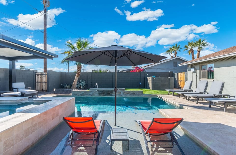 You can layout in the pool or on the pool deck loungers-- take your pick :)