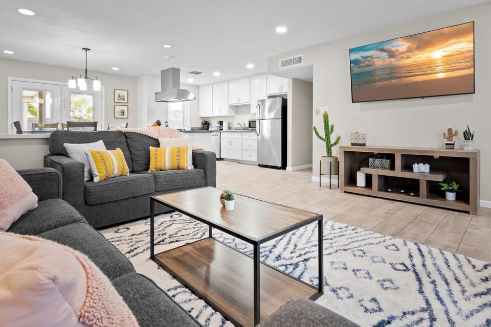 Open concept living + kitchen area—perfect for relaxing & entertaining.