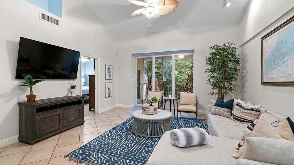 Living Room & Screened-in Balcony - 2nd Floor