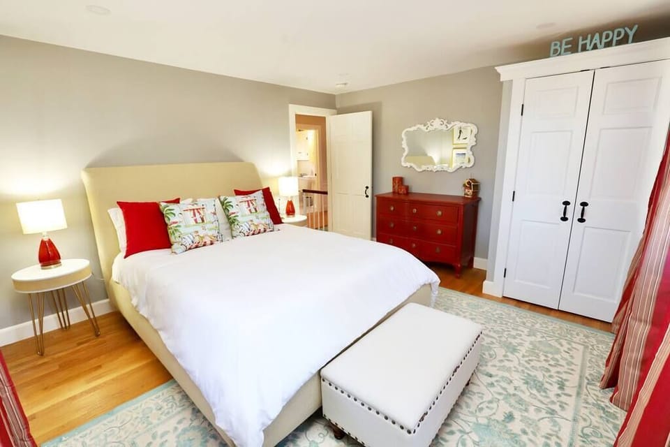 We provide clean and healthy rooms – our farm uses no chemicals or pesticides!