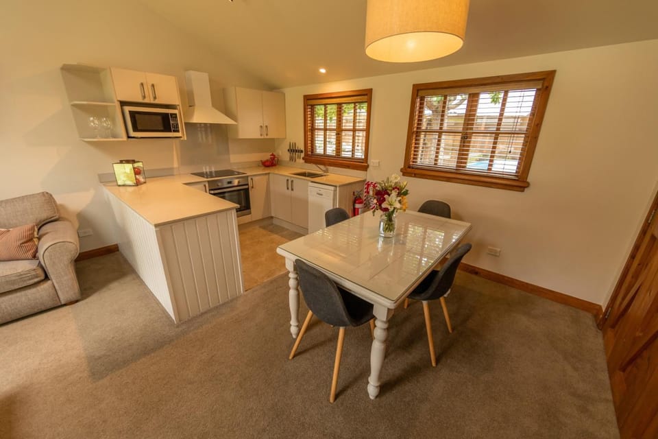 Ruby Cottage | Private kitchen