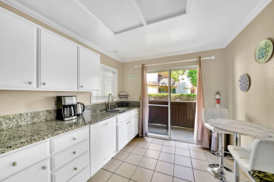 Kitchen STR23-0019