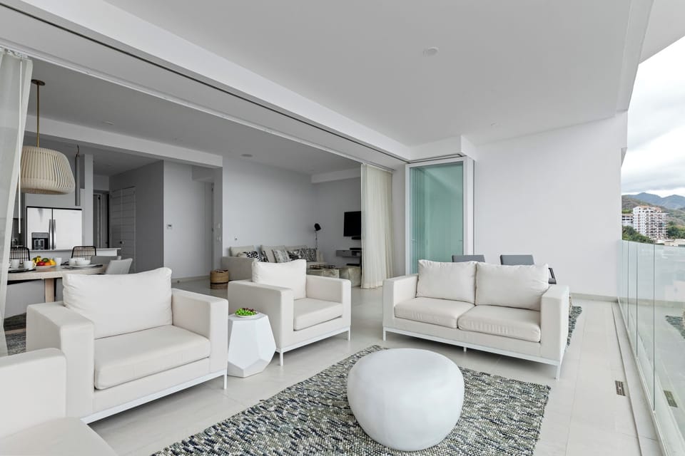 Condo - Image 10