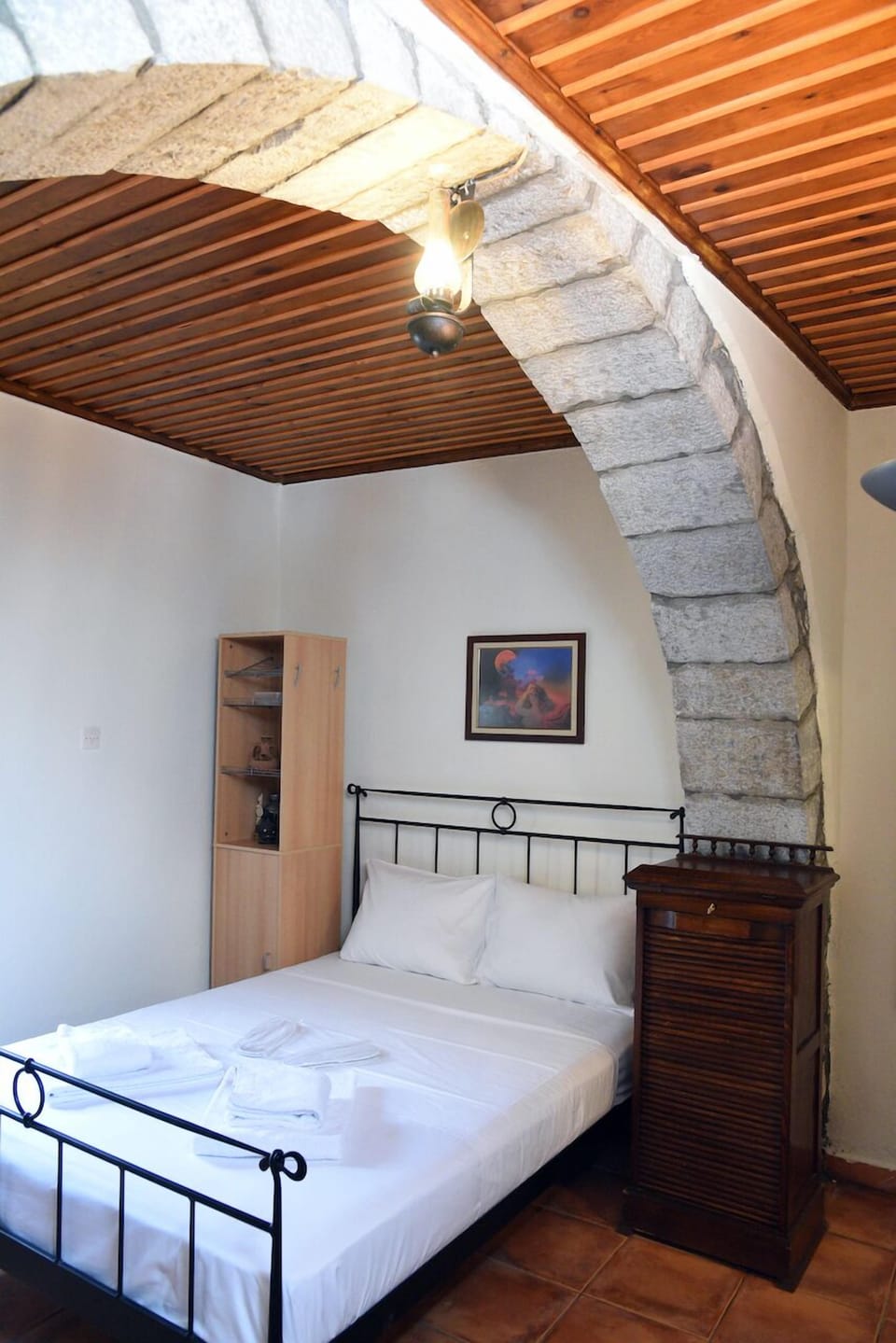 House | 1 bedroom, iron/ironing board, free WiFi