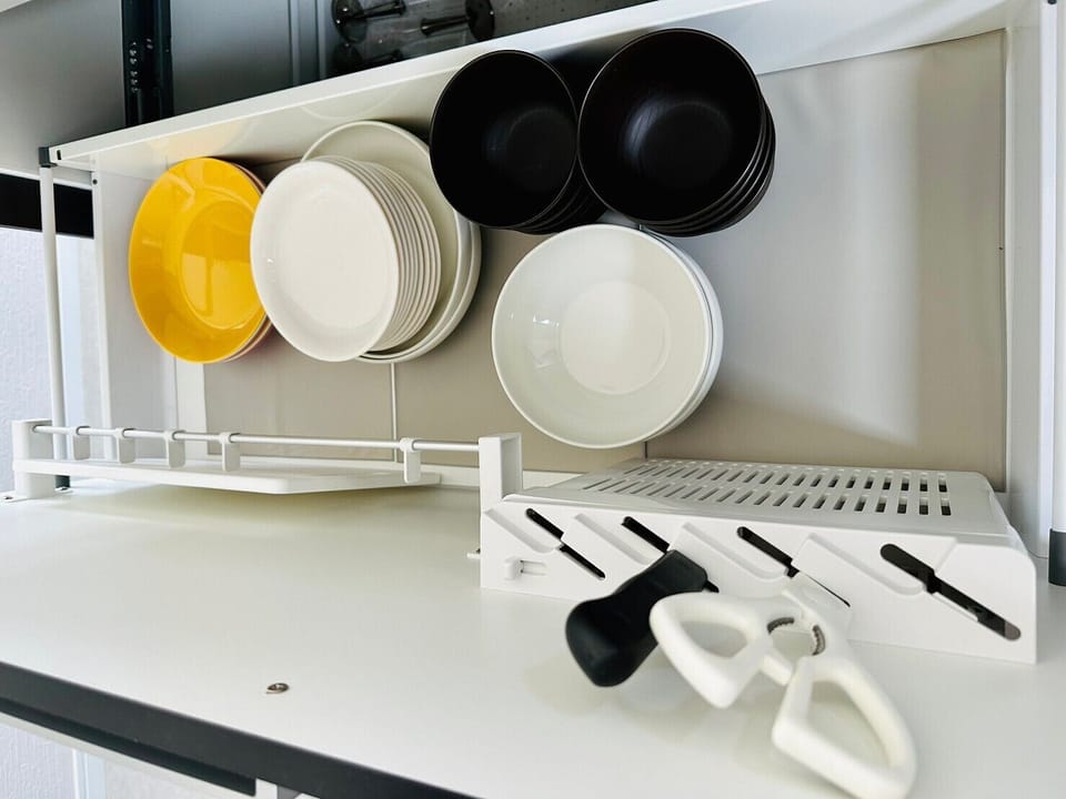 Panoramic House | Private kitchen | Fridge, microwave, stovetop, electric kettle