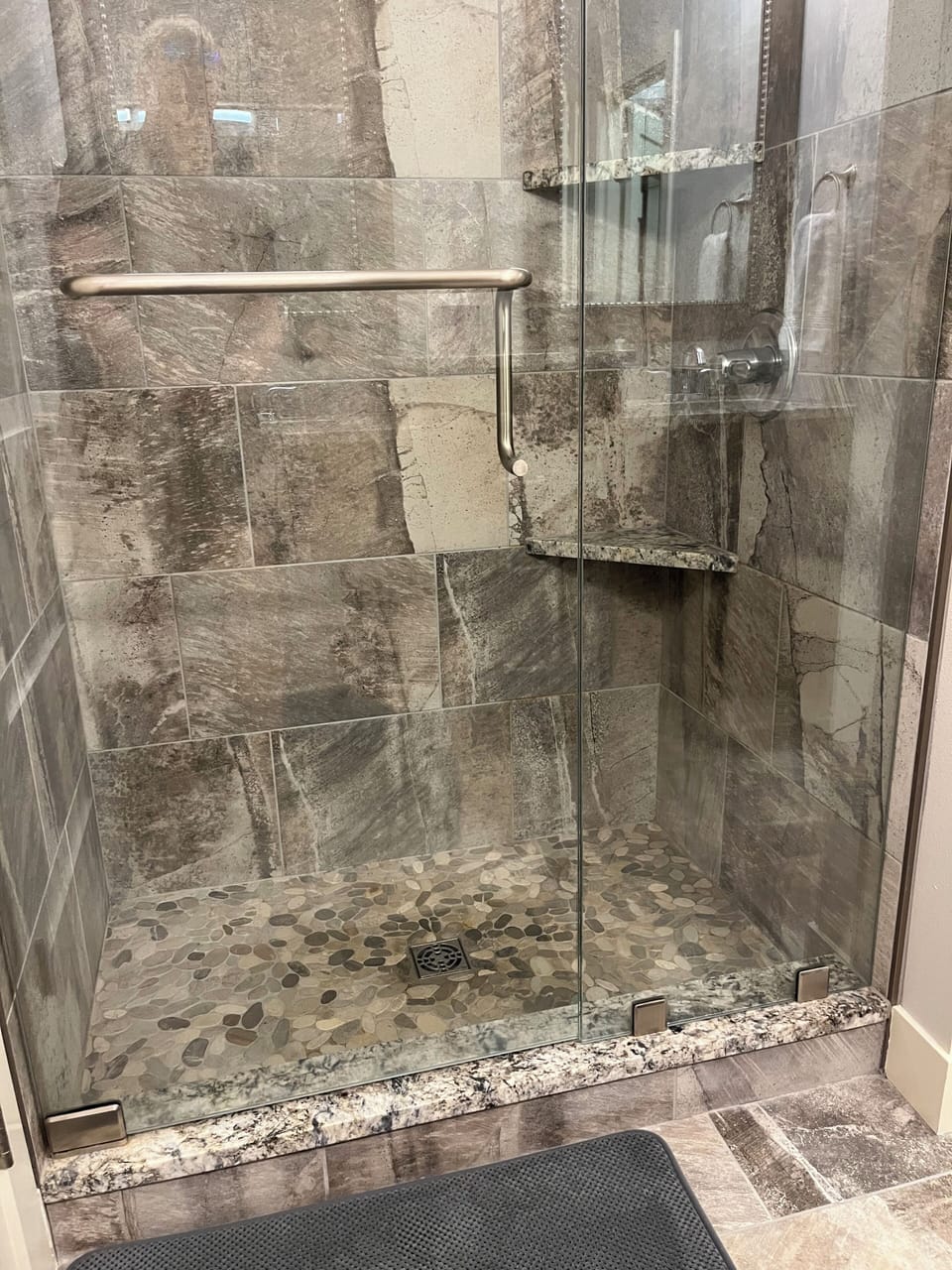 MBR shower