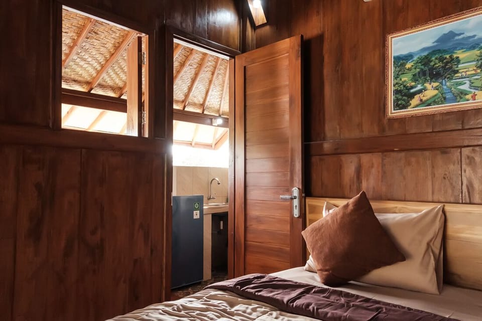 Premier Villa | Free WiFi, bed sheets