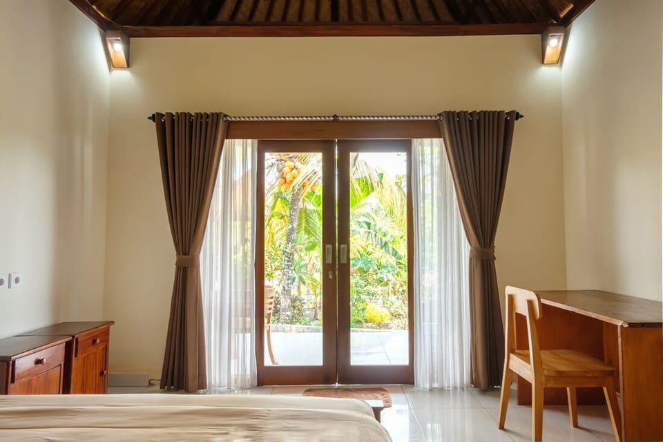 Standard Room | Free WiFi, bed sheets