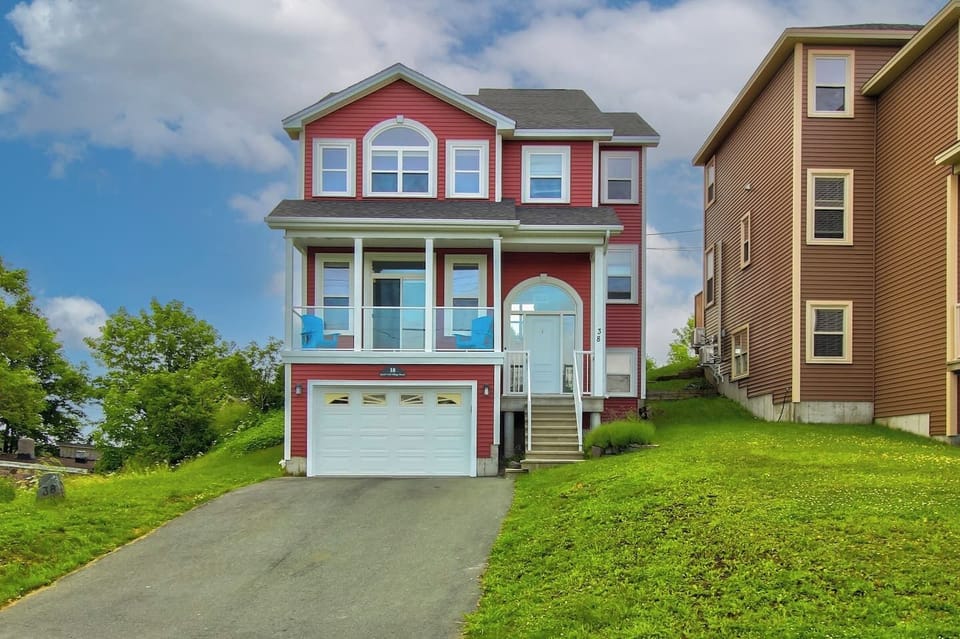 Tranquil Escapes: The Vista in Quidi Vidi ️ Discover a serene sanctuary where time stands still, and the worries of the world fade away amidst Quidi Vidi's picturesque landscapes at The Vista, a perfect haven for peaceful getaways