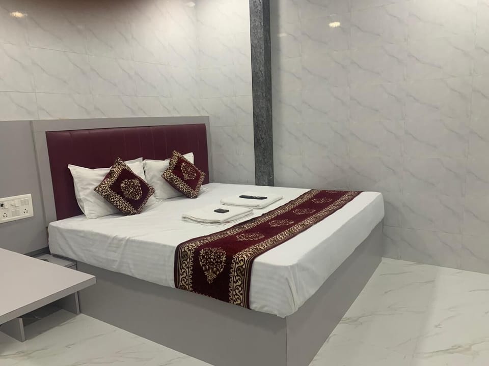 Deluxe Room | 1 bedroom, free WiFi