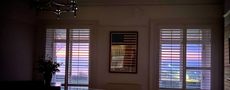 Sunrise in the lounge - Portview - Ramsgate - Kent - seastay.co.uk