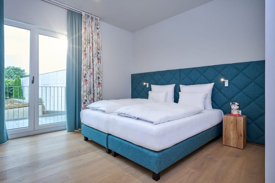 Superior Double Room | In-room safe, individually furnished, desk, soundproofing