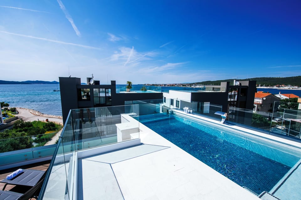 Rooftop pool