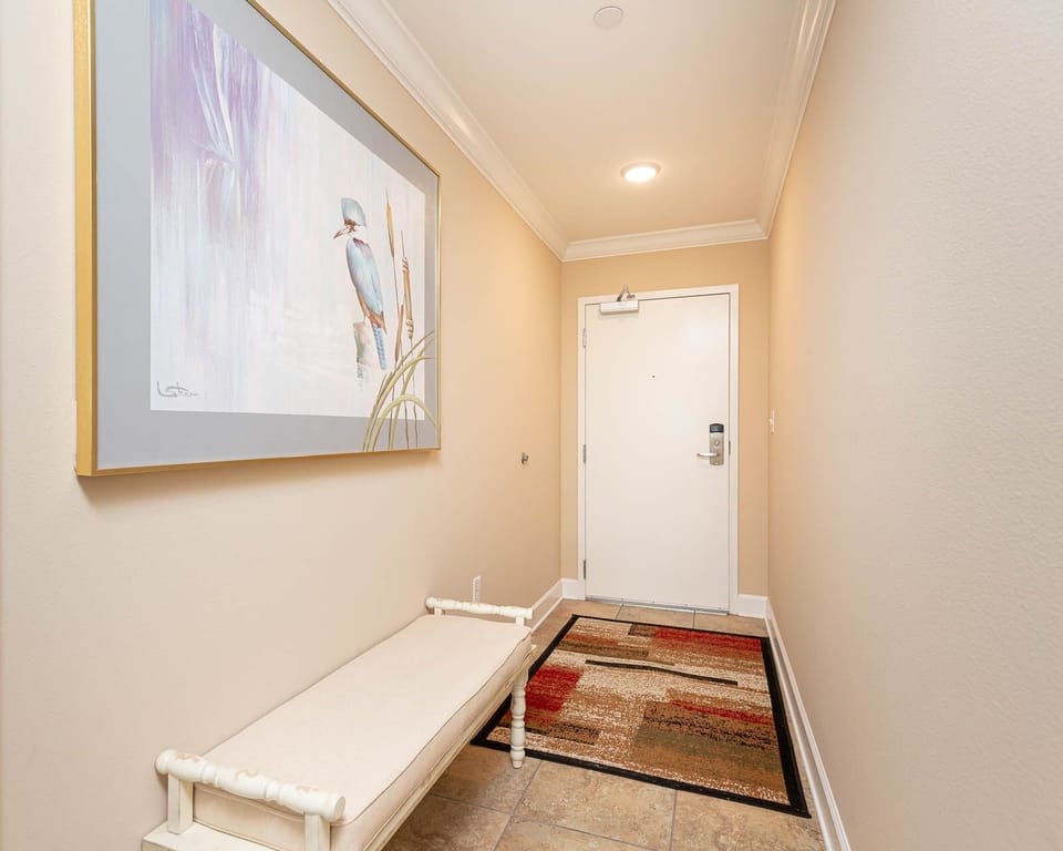 Condo, 2 Bedrooms | Interior