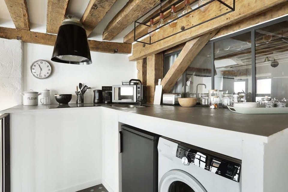 cuisine avec machine à laver séchante