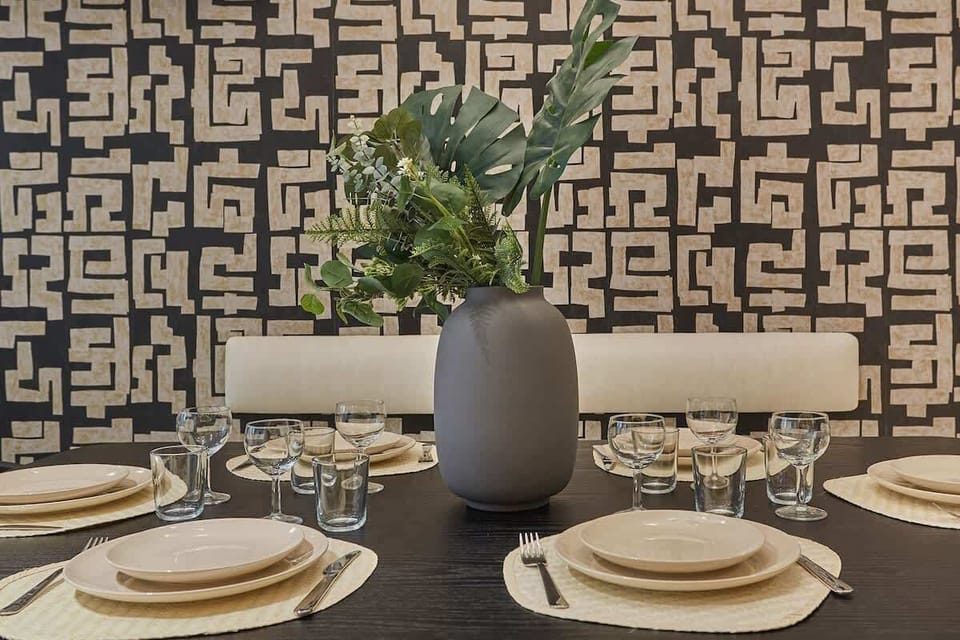 GRANDE TABLE / SALLE A MANGER