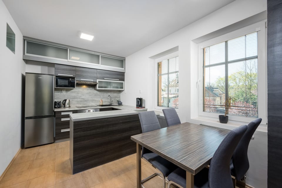 Suite, 2 Bedrooms (#6) | Private kitchen | Fridge, microwave, stovetop, coffee/tea maker