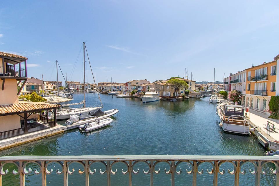 Marina