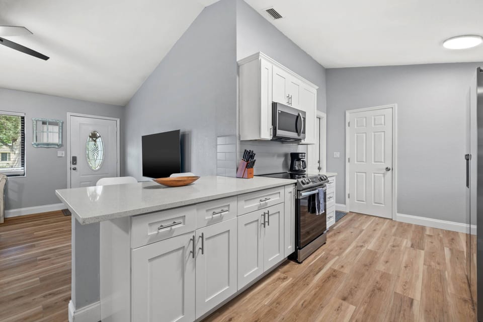 Updated Kitchen with Stainless Steel Appliances and Soft-Close Cabinets
