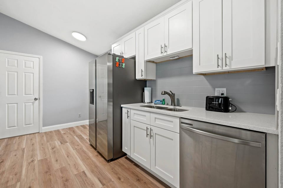 Updated Kitchen with Stainless Steel Appliances and Soft-Close Cabinets