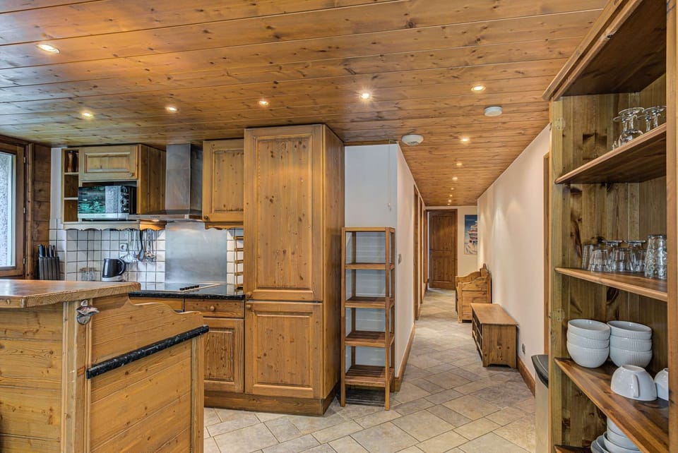 Villa Vallet 1 - fully equipped kitchen