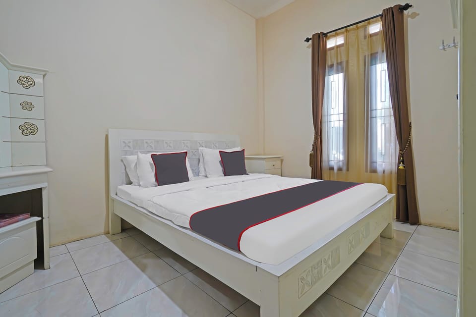 Standard Villa | Free WiFi, bed sheets