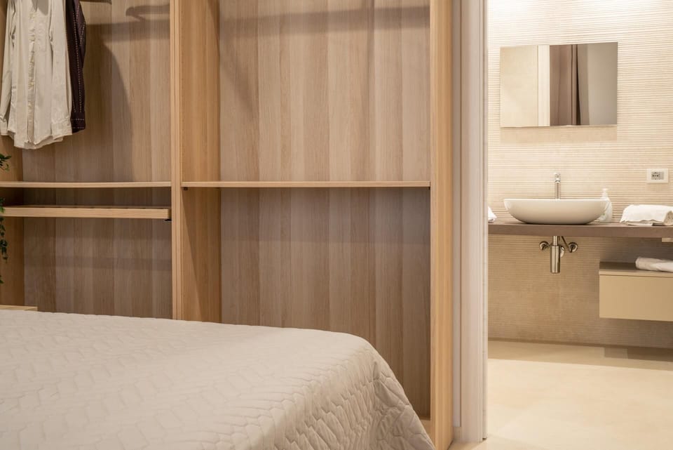 Economy Room | Bed sheets