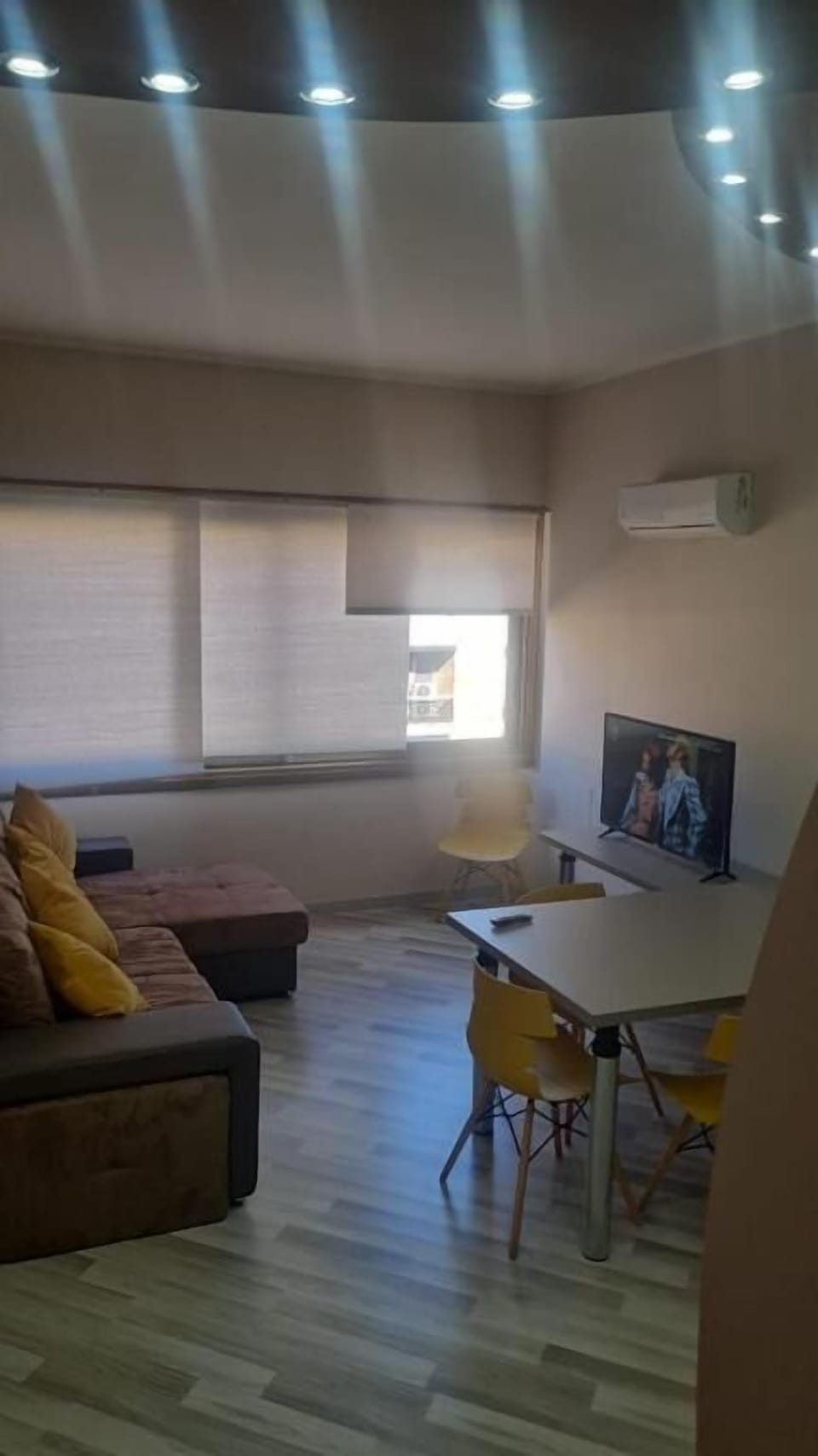 City Condo | Living area